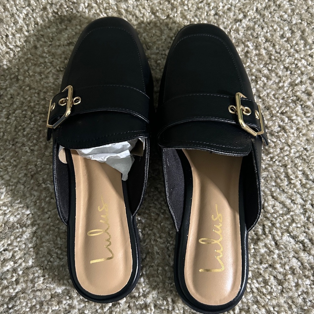 Lulu's Black and Gold Flats with Elegant Hardware
